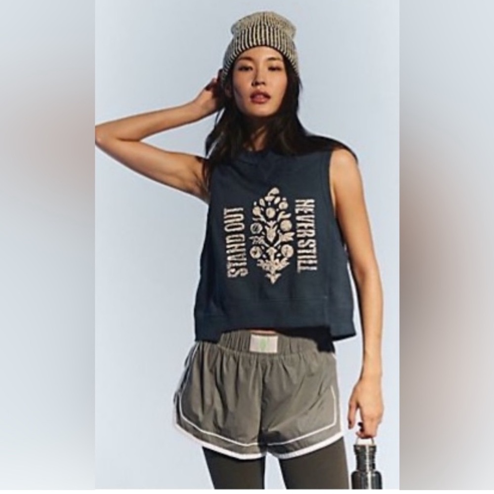 Free People Movement Intercept Logo. Size XSmall. NWT!!!